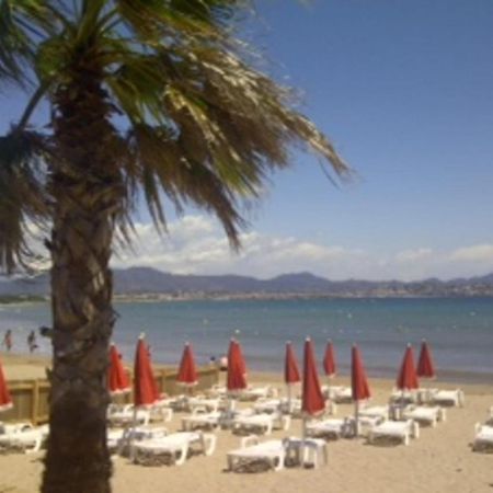 Superb Apartment With Balcony Near The Beach Saint-Raphaël Екстериор снимка