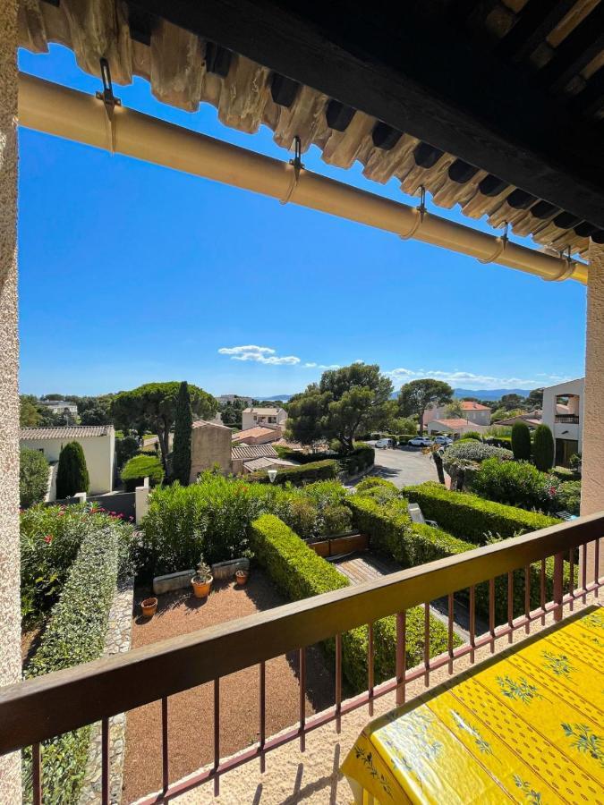 Superb Apartment With Balcony Near The Beach Saint-Raphaël Екстериор снимка